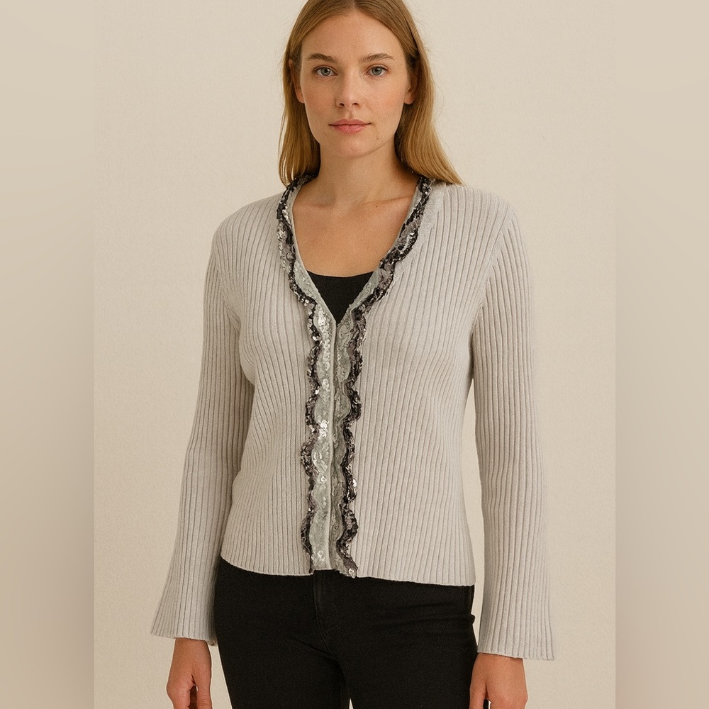 524. Beautiful Embellished  Knitted  cardigan